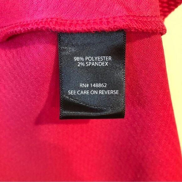 Torrid Fuchsia Pink Textured Ponte Hi-Lo Peplum Top - Picture 7 of 7